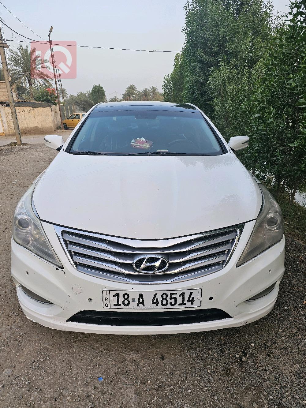 هيونداي أزيرا